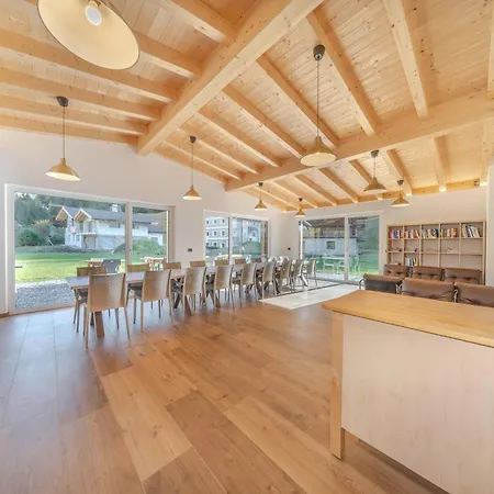 Chalet Im Gruenen In Den Suedtiroler Dolomiten * Selva di Val Gardena
