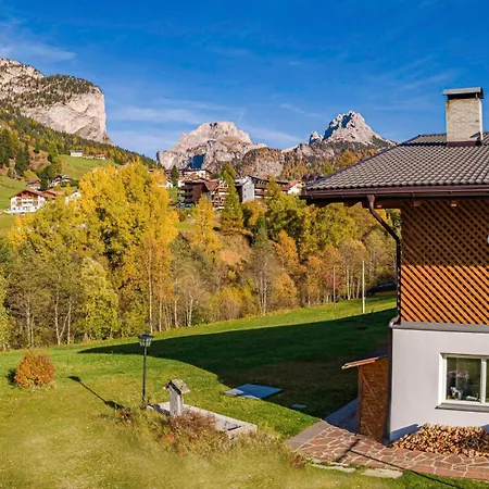 Holiday home Chalet Im Gruenen In Den Suedtiroler Dolomiten